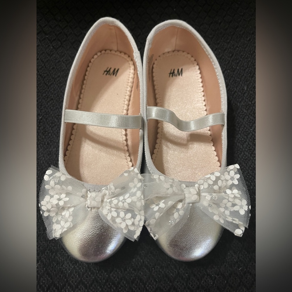 Girl dress bow shoes